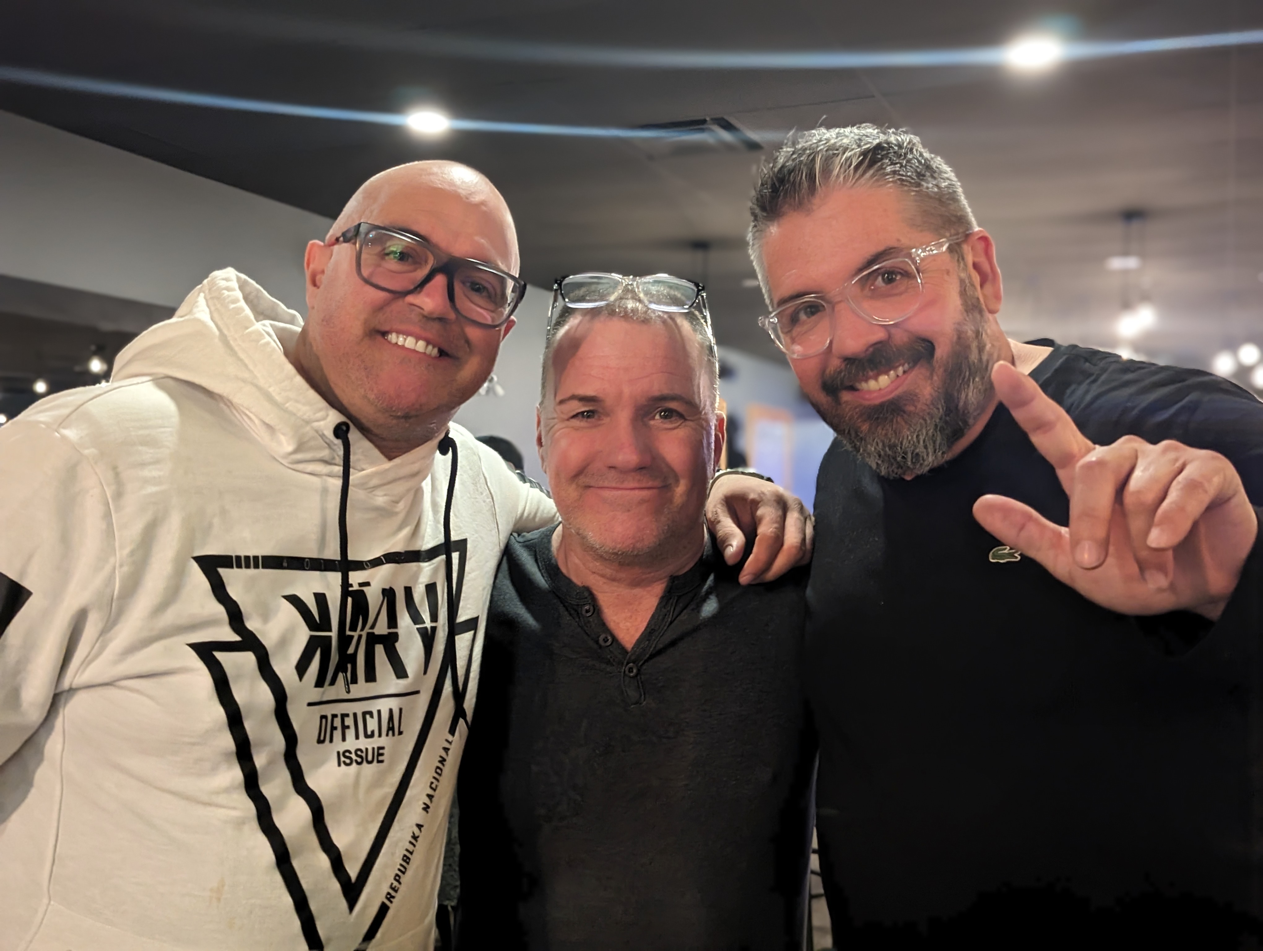 Micro du Taureau staff clients (28).jpg