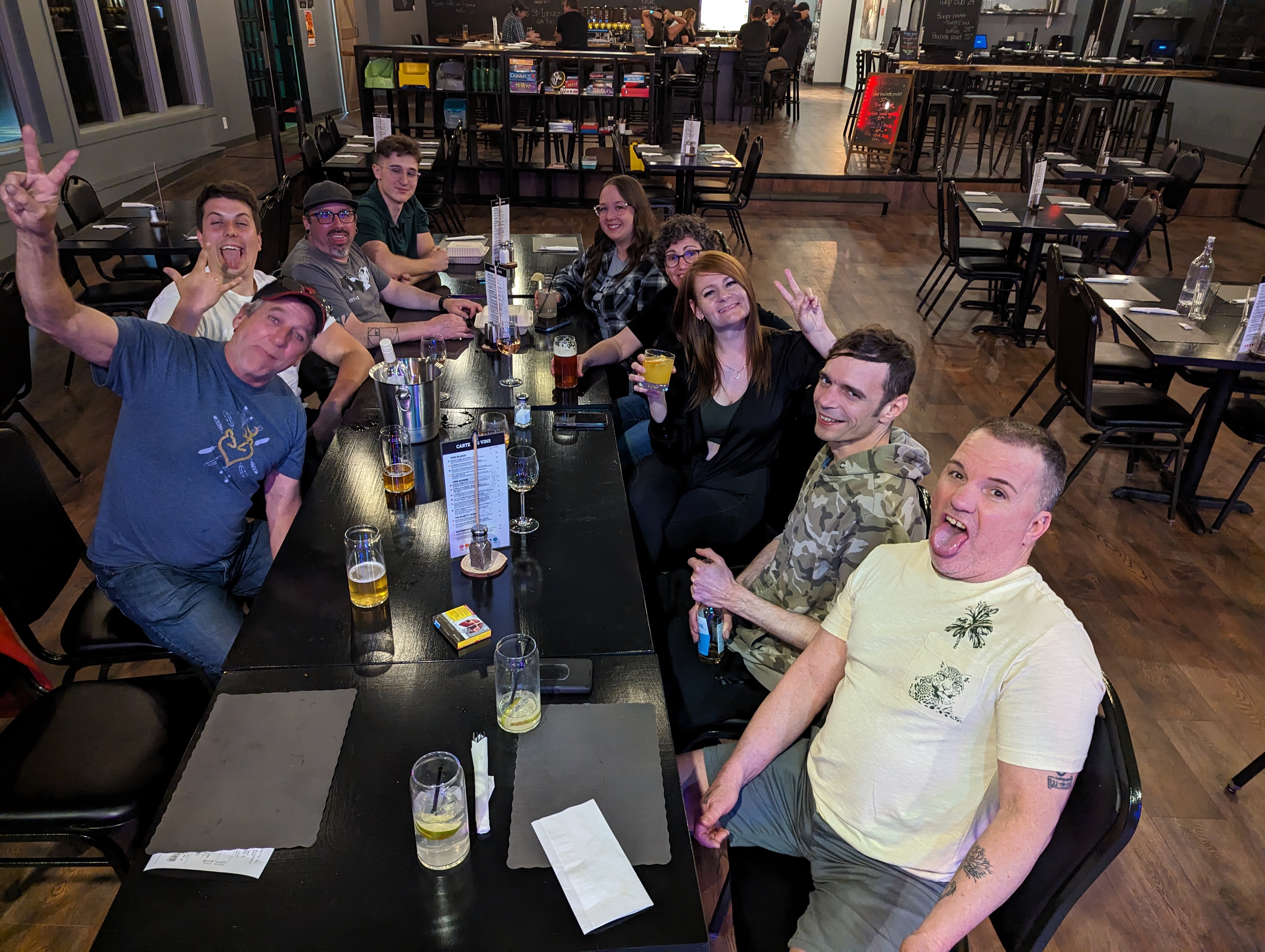 Micro du Taureau staff clients (39).jpg